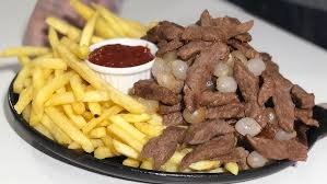 Porção de Carne Duas horas C/ Fritas 400g de cada